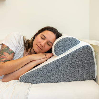 The Hiquo Wedge Pillow